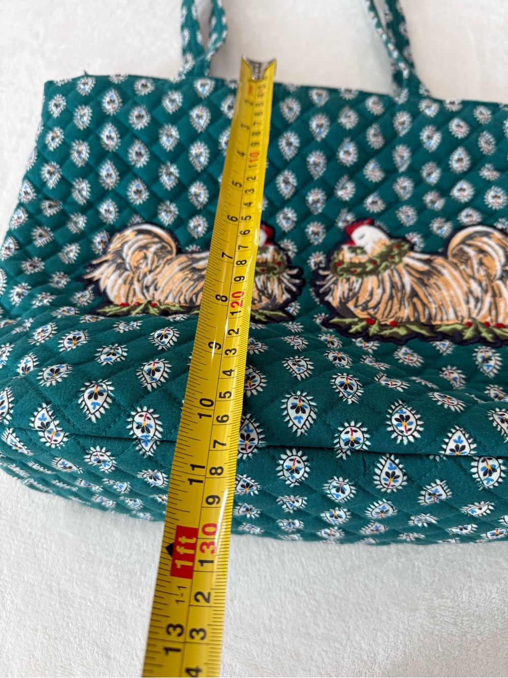 Vera Bradley Tote "French Hen" quilted green cotton embroidered w/ chickens - Picture 9 of 10